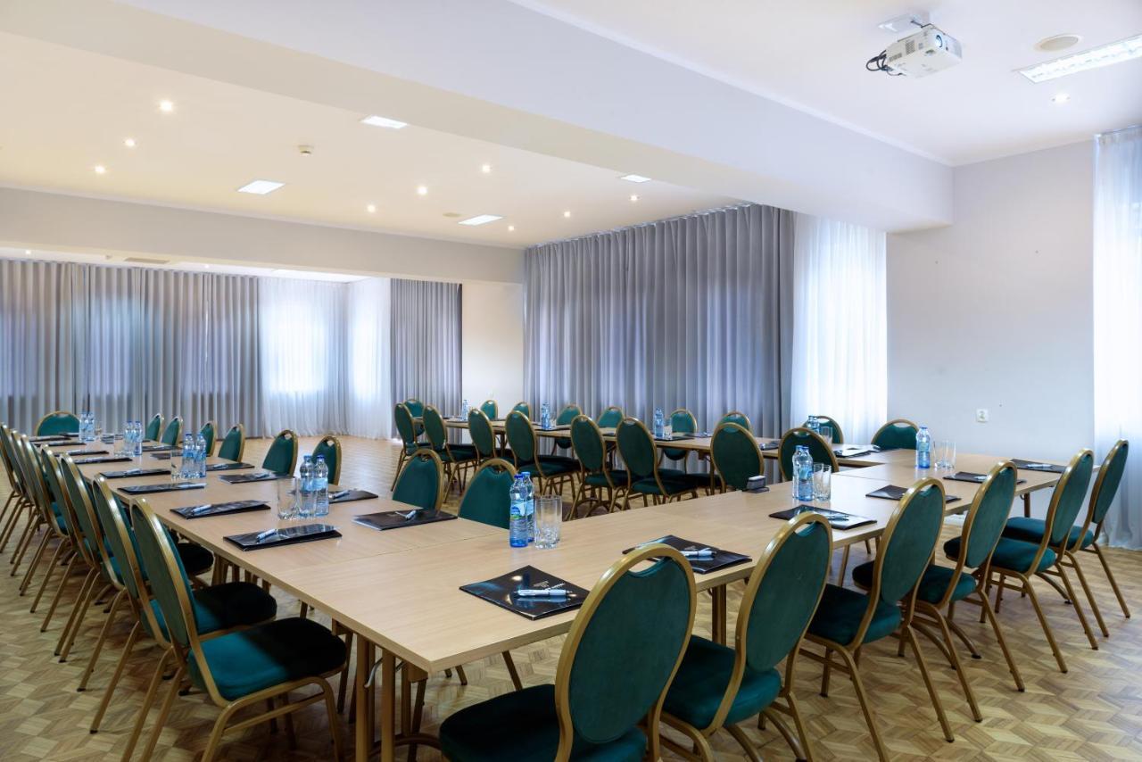 Tailor Hotel Sport & Conference Morąg Kültér fotó